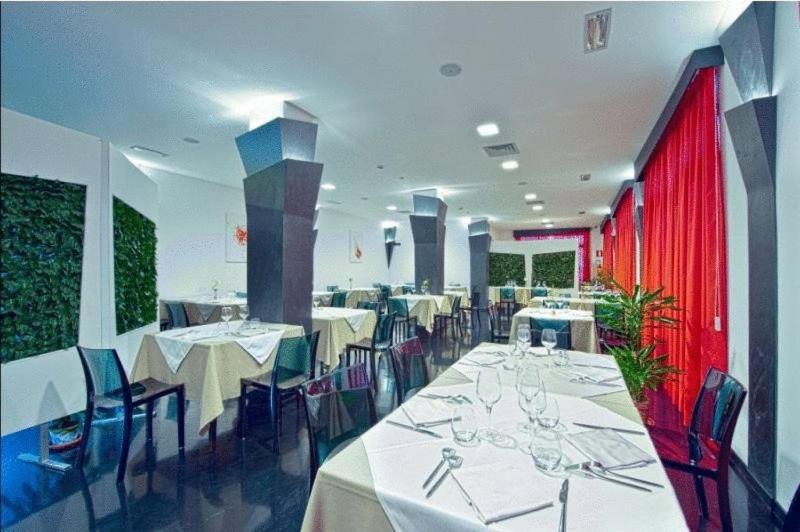 סן סלבו Eden Hotel מראה חיצוני תמונה